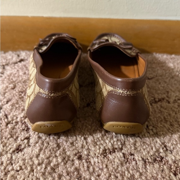 {Coach}-Size : 6-Women's Brown Loafers - Picture 3 of 8